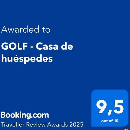 Golf - Casa De Huespedes Villa Tandil Buitenkant foto